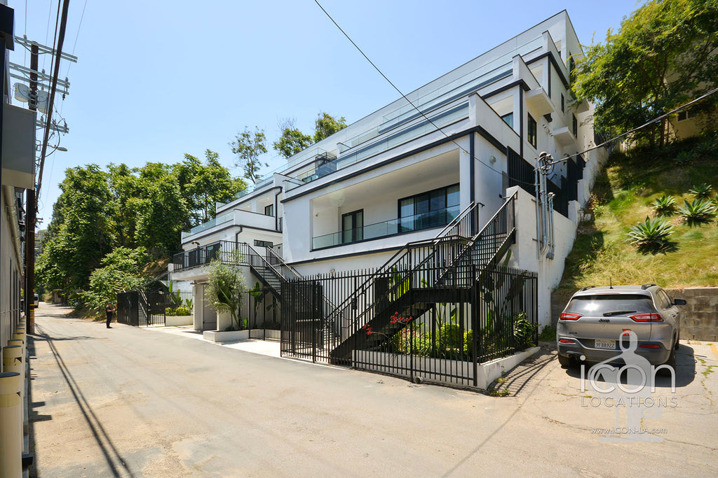 Apartment Bldg- APT2017