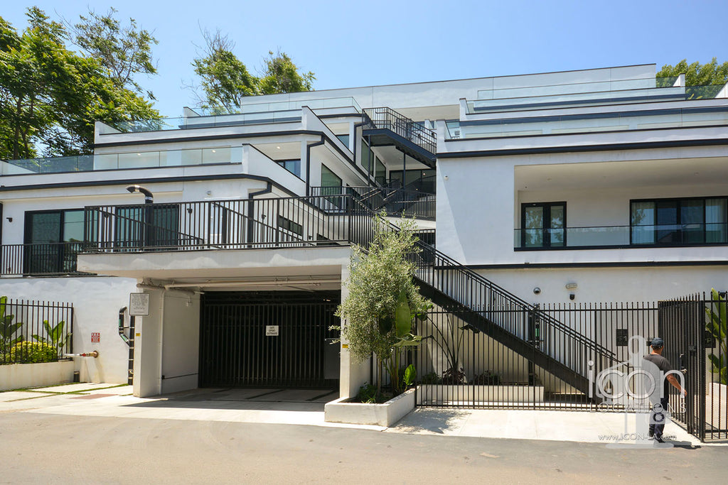 Apartment Bldg- APT2017