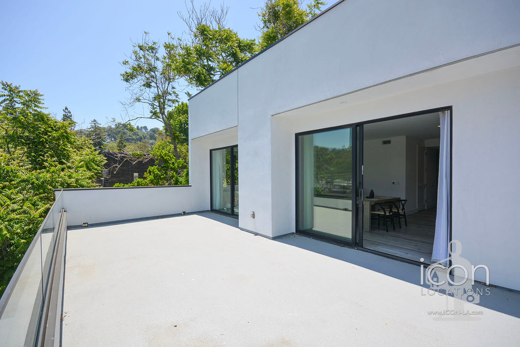 Apartment Bldg- APT2017