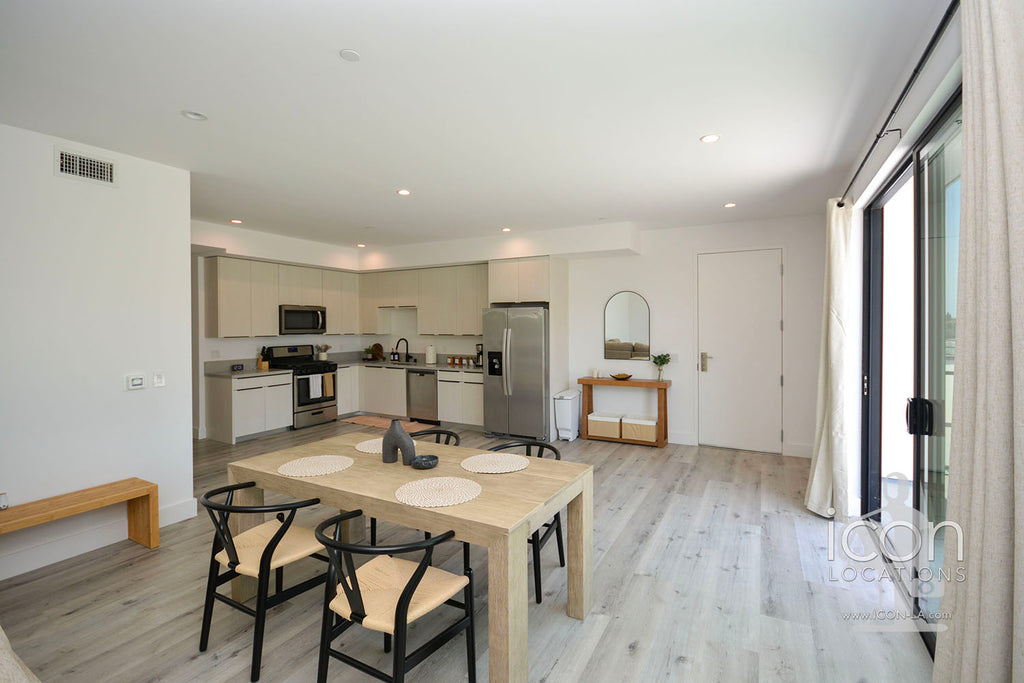 Apartment Bldg- APT2017