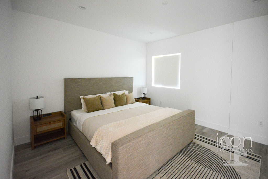 Apartment Bldg- APT2017