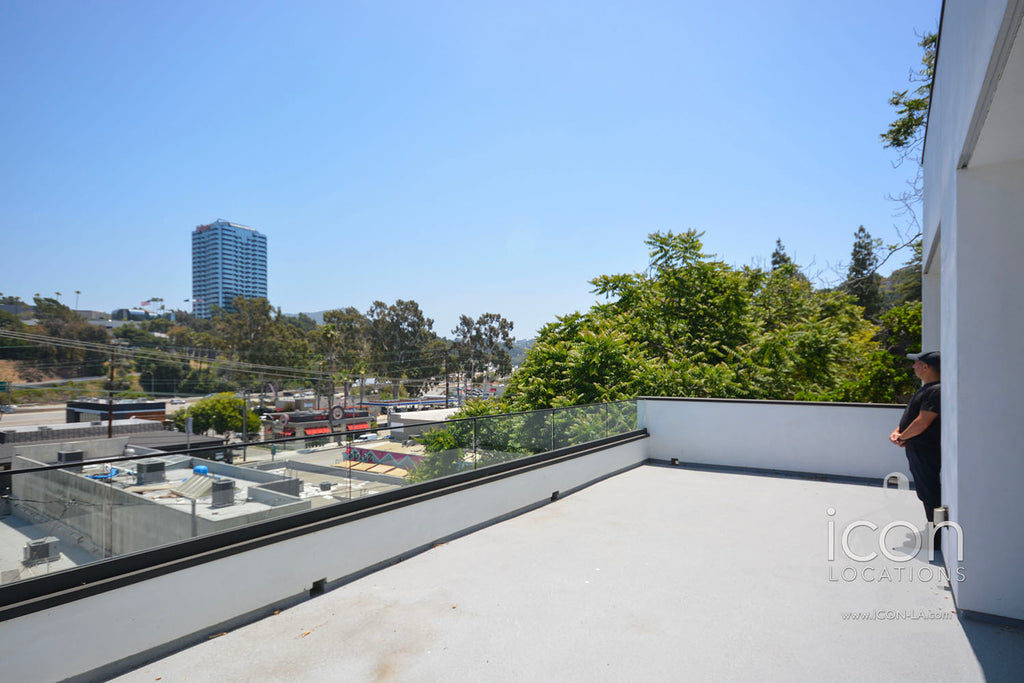 Apartment Bldg- APT2017