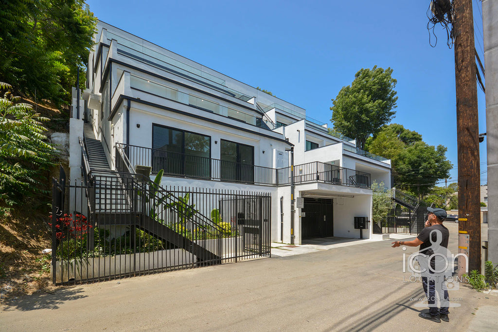 Apartment Bldg- APT2017