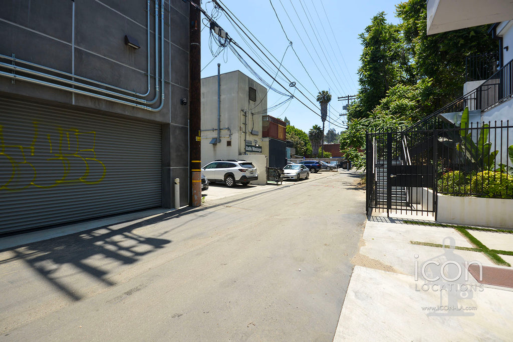 Apartment Bldg- APT2017