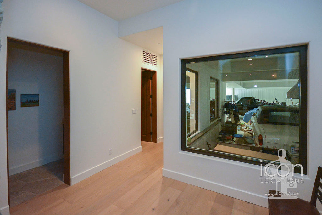 Beach House - BH3042