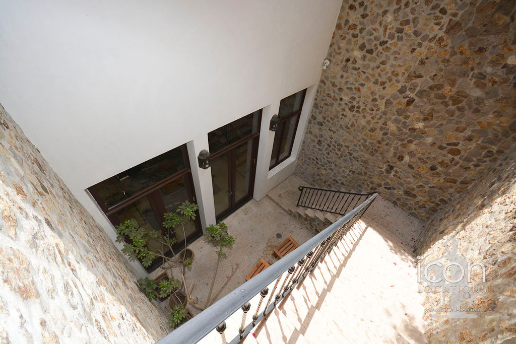 Beach House - BH3042