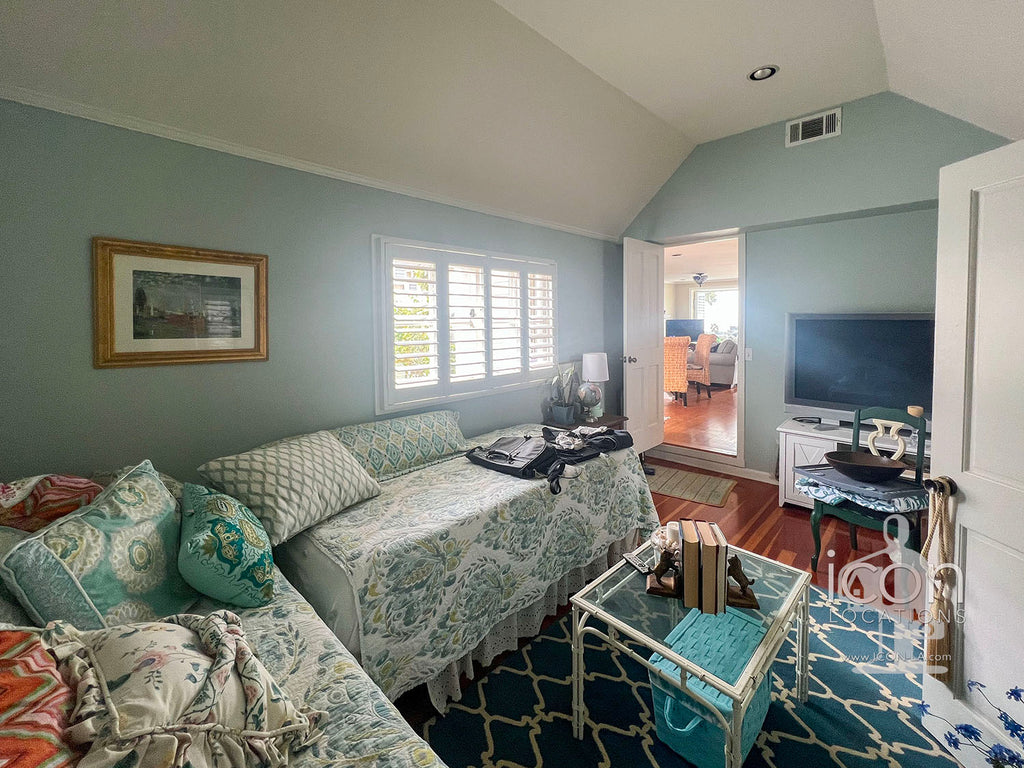 Beach House - BH3098