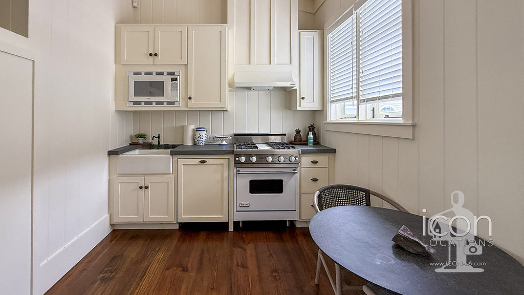 Beach House - BH3122