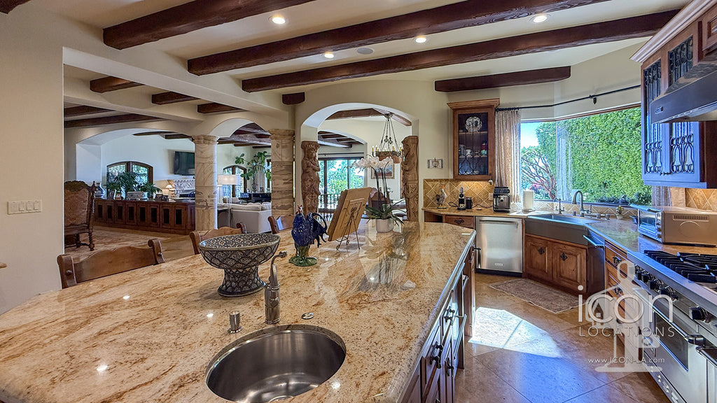 Beach House - BH3124