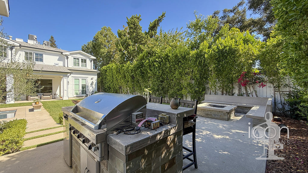 Modern Colonial - COLO2048