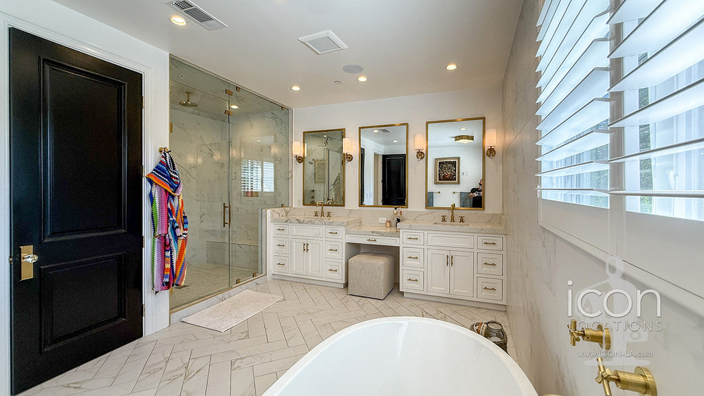 Modern Colonial - COLO2048