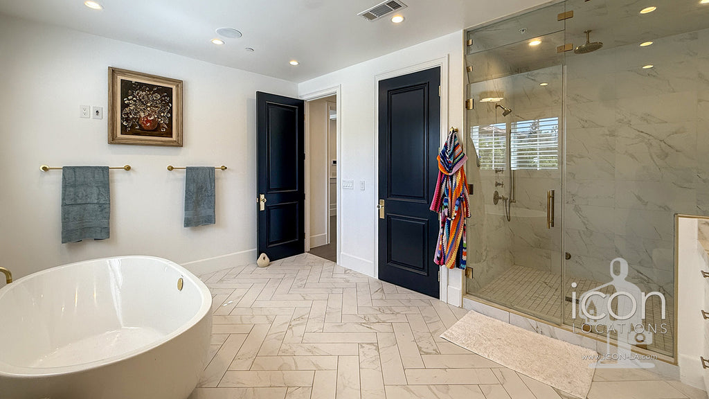 Modern Colonial - COLO2048