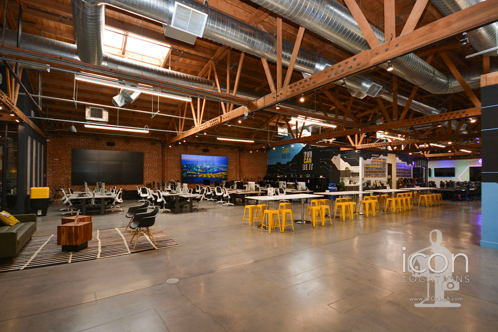 COMM2080 - Stages+Courtyards+Design Offices