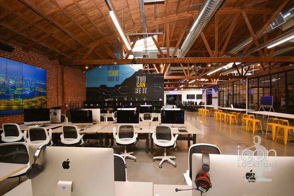 COMM2080 - Stages+Courtyards+Design Offices