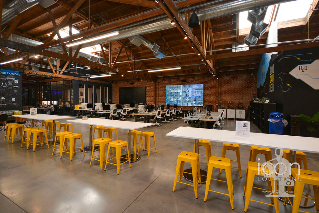 COMM2080 - Stages+Courtyards+Design Offices