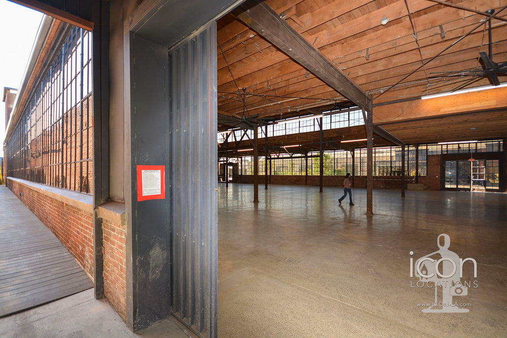 COMM2080 - Stages+Courtyards+Design Offices