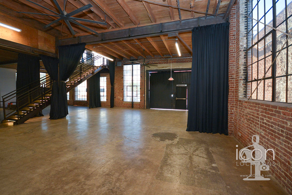 COMM2080 - Stages+Courtyards+Design Offices