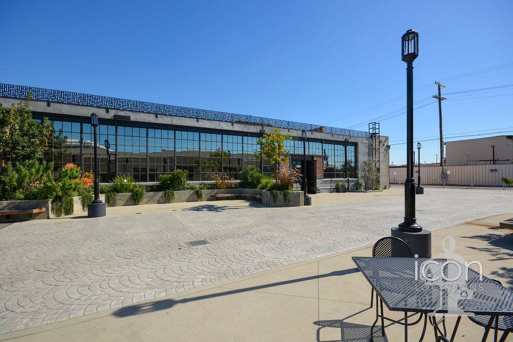 COMM2080 - Stages+Courtyards+Design Offices