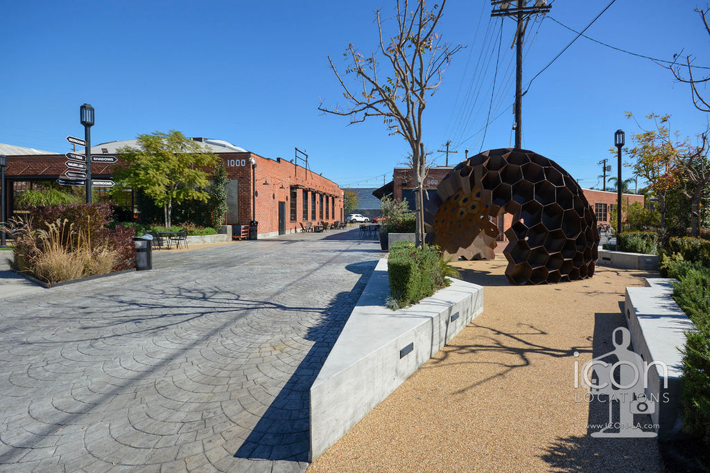 COMM2080 - Stages+Courtyards+Design Offices