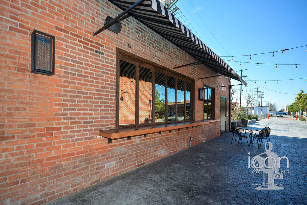 COMM2080 - Stages+Courtyards+Design Offices