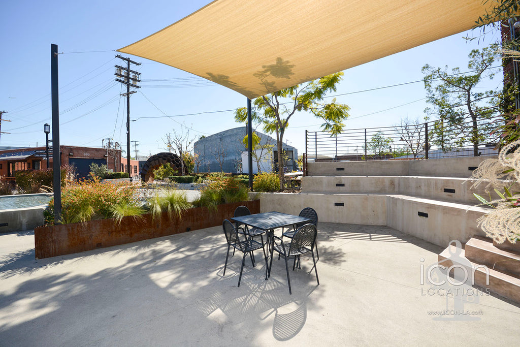 COMM2080 - Stages+Courtyards+Design Offices