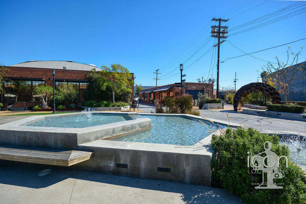 COMM2080 - Stages+Courtyards+Design Offices