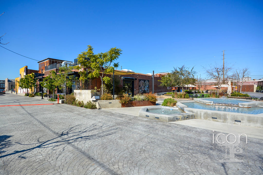 COMM2080 - Stages+Courtyards+Design Offices