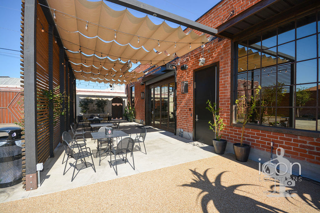 COMM2080 - Stages+Courtyards+Design Offices