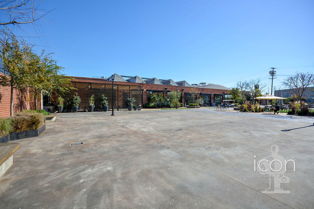 COMM2080 - Stages+Courtyards+Design Offices