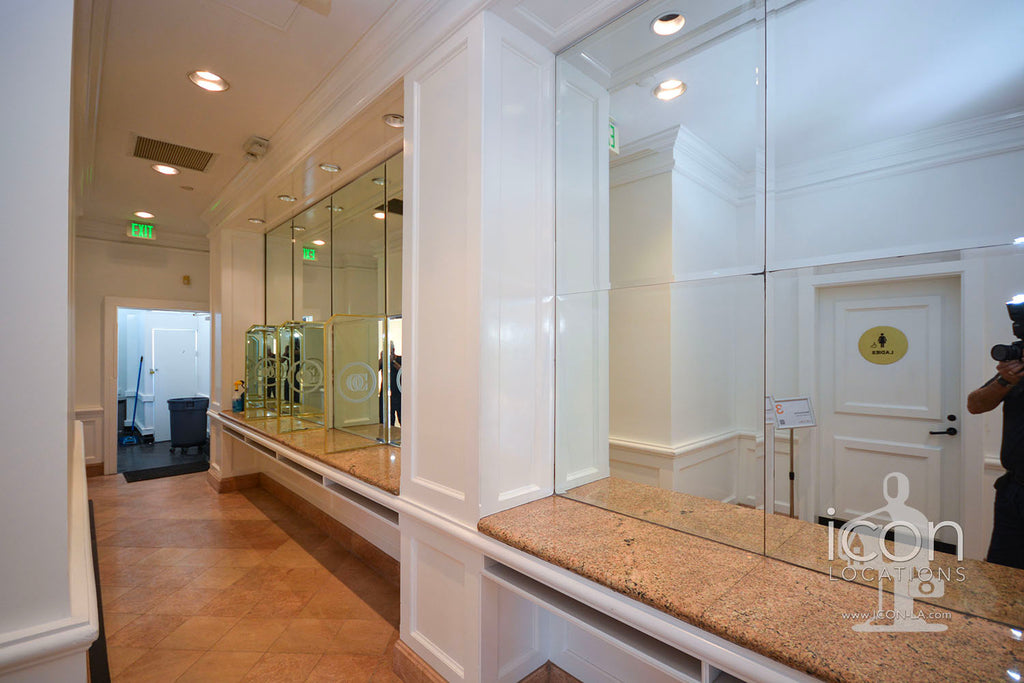 COMM2081 - Multiple Ballrooms with Commercial Kitchens