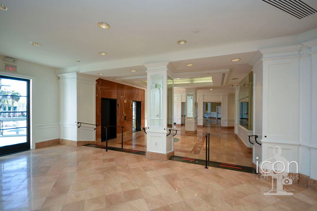 COMM2081 - Multiple Ballrooms with Commercial Kitchens