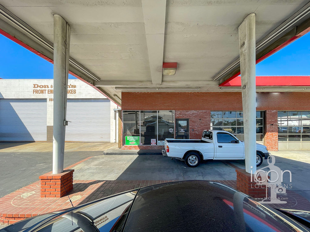 Gas Station, Auto Repair, Tire Service, Auto Parts - COMM2086