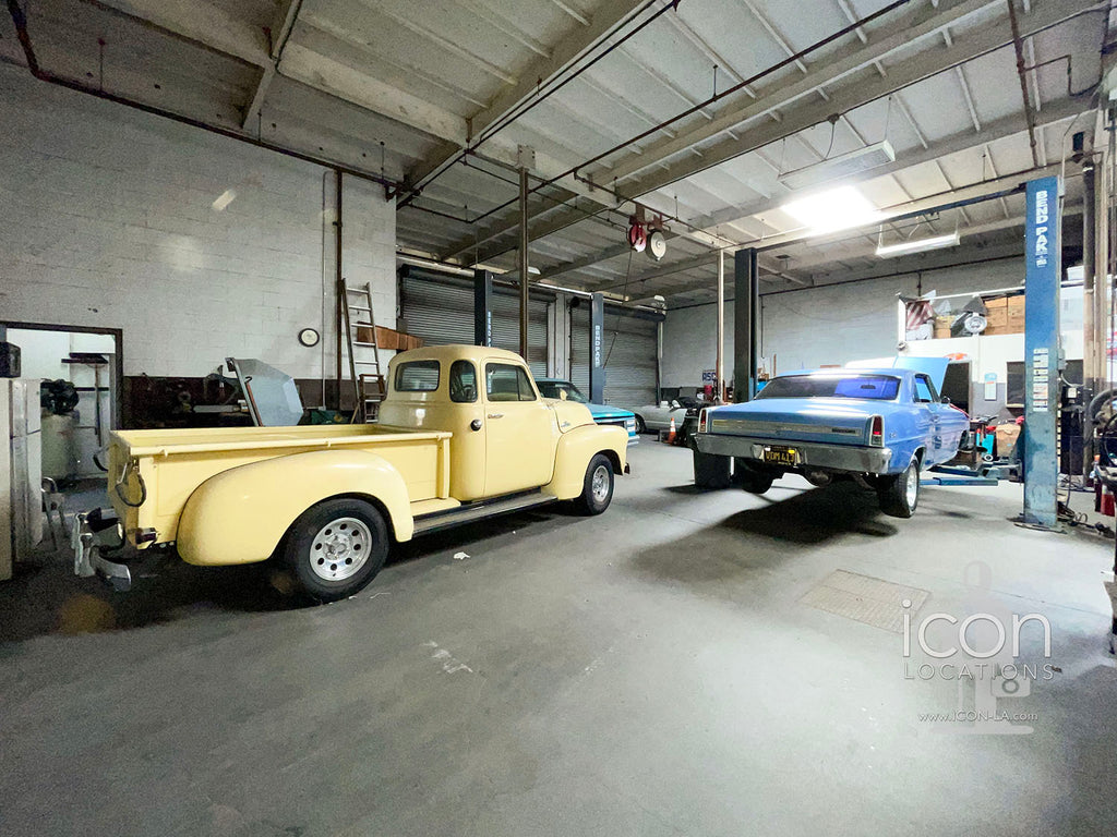 Gas Station, Auto Repair, Tire Service, Auto Parts - COMM2086