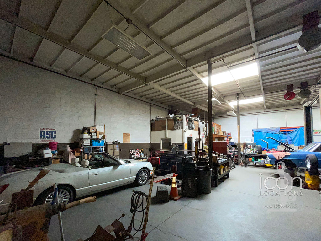 Gas Station, Auto Repair, Tire Service, Auto Parts - COMM2086