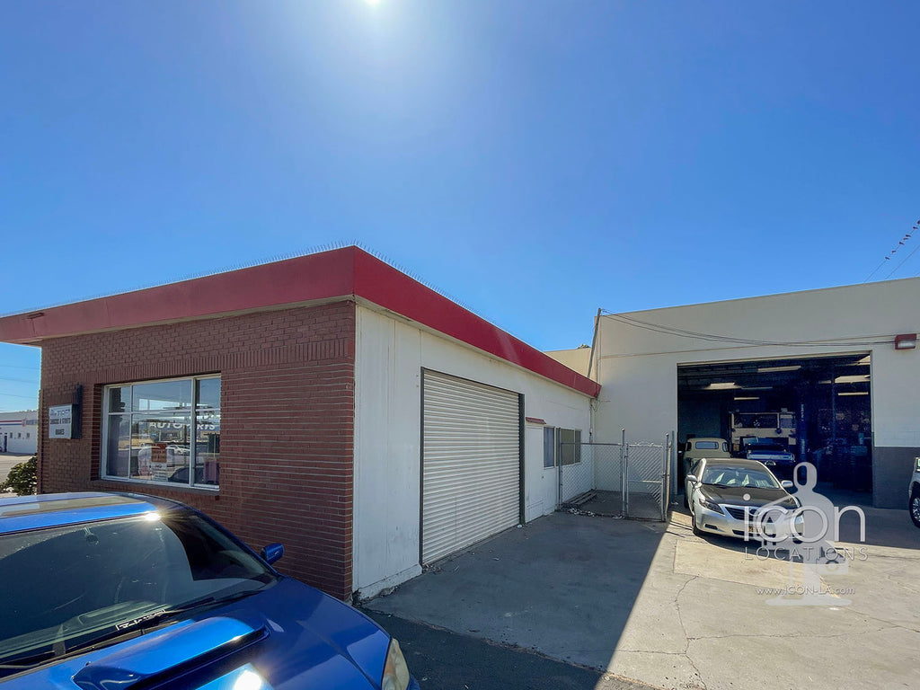 Gas Station, Auto Repair, Tire Service, Auto Parts - COMM2086
