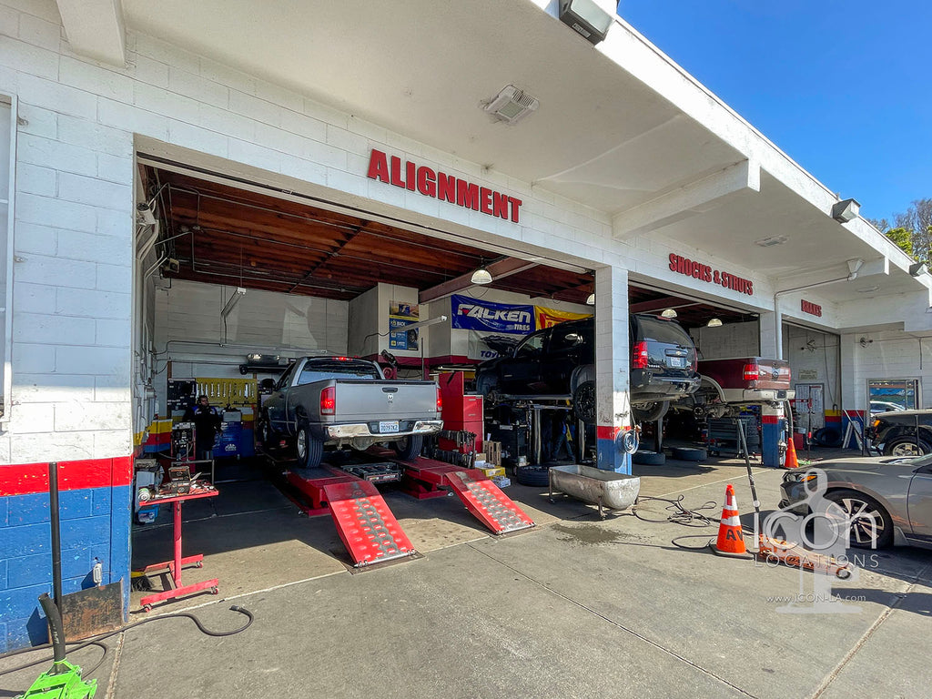 Gas Station, Auto Repair, Tire Service, Auto Parts - COMM2086
