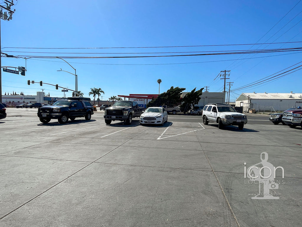 Gas Station, Auto Repair, Tire Service, Auto Parts - COMM2086
