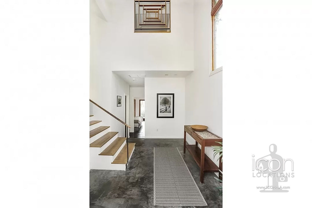 Contemporary - CONT2045