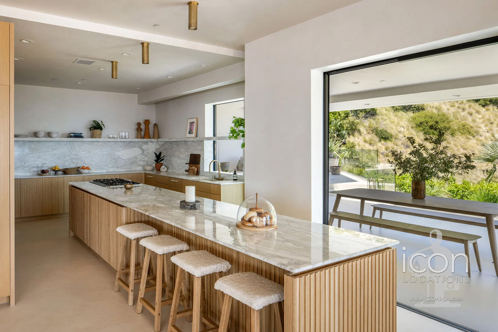 Contemporary - CONT2049