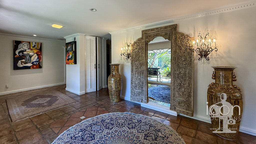 Contemporary - CONT2051