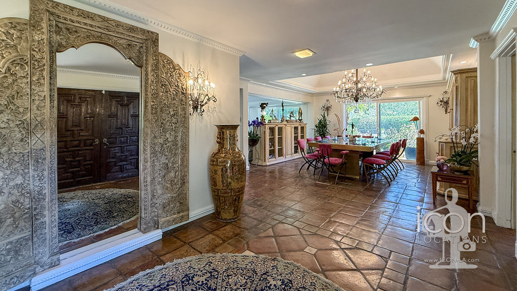 Contemporary - CONT2051