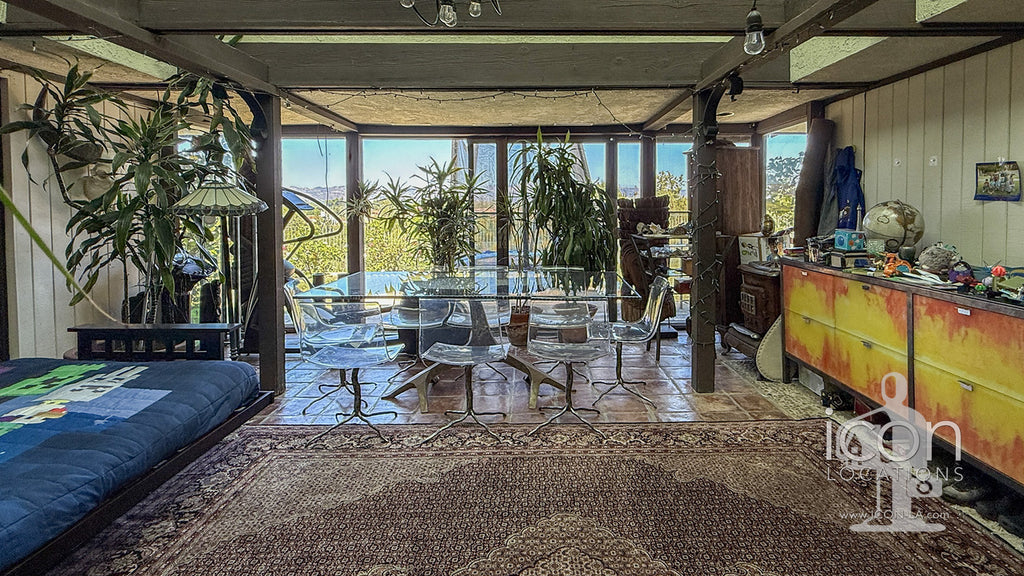 Contemporary - CONT2051