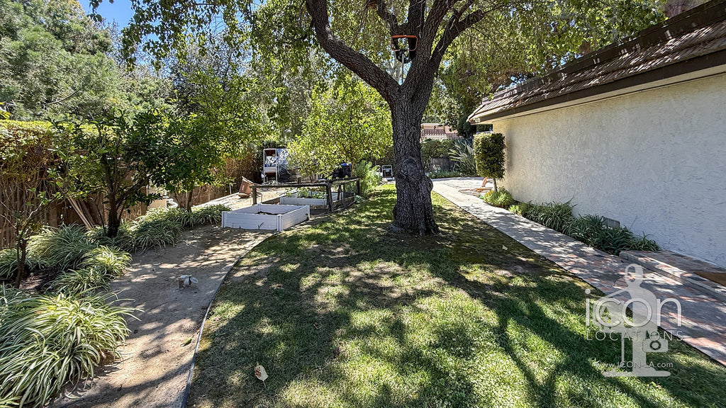 Contemporary - CONT2051