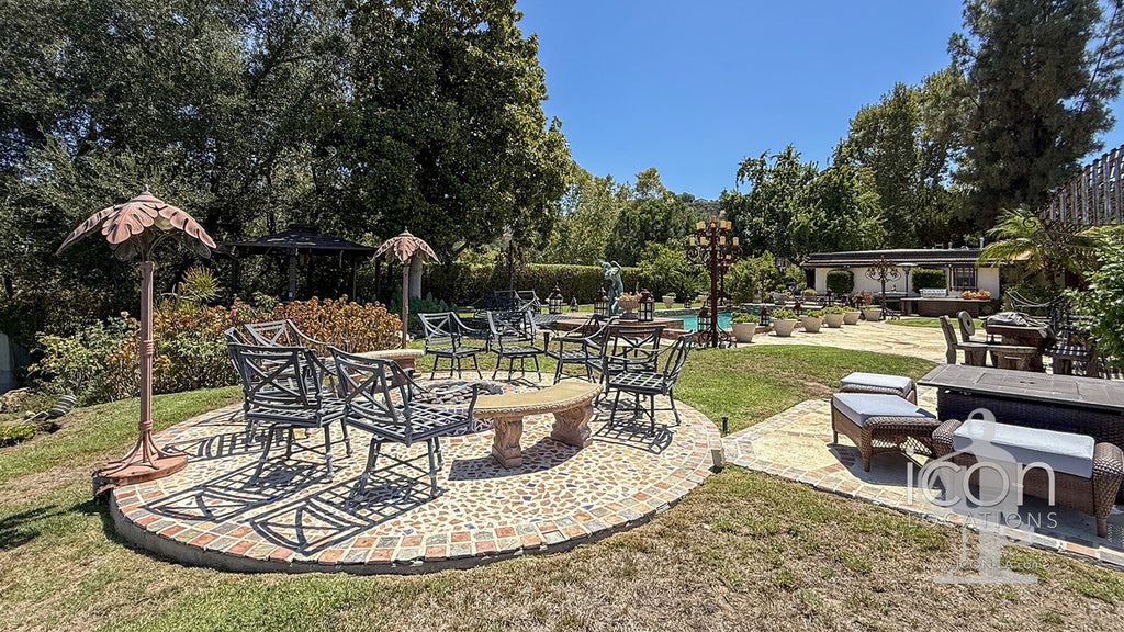 Contemporary - CONT2051