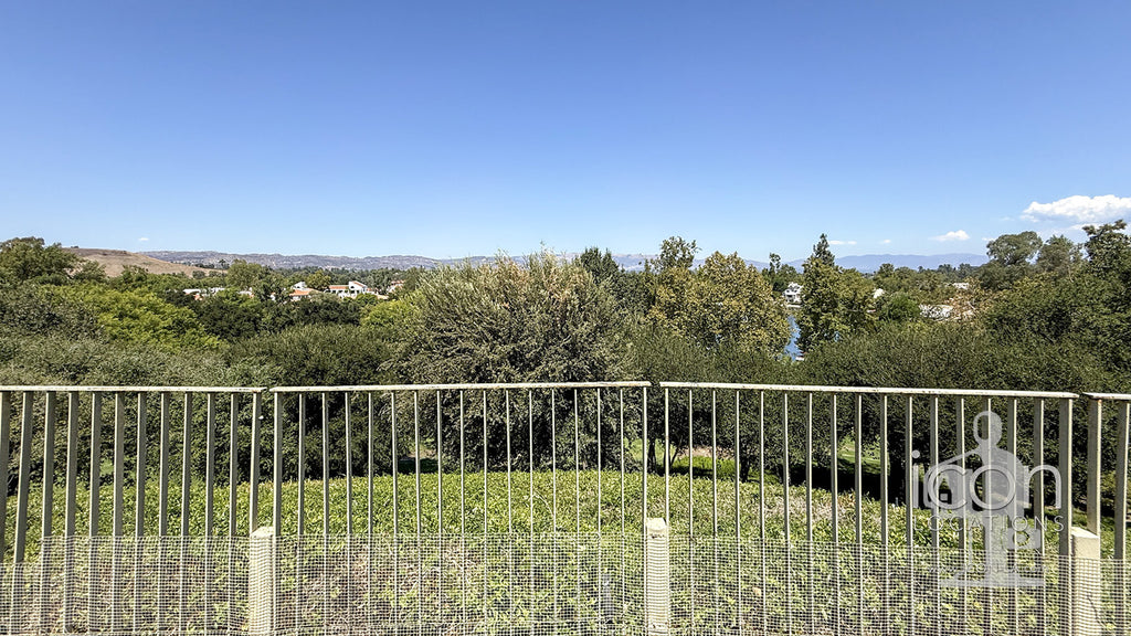 Contemporary - CONT2051