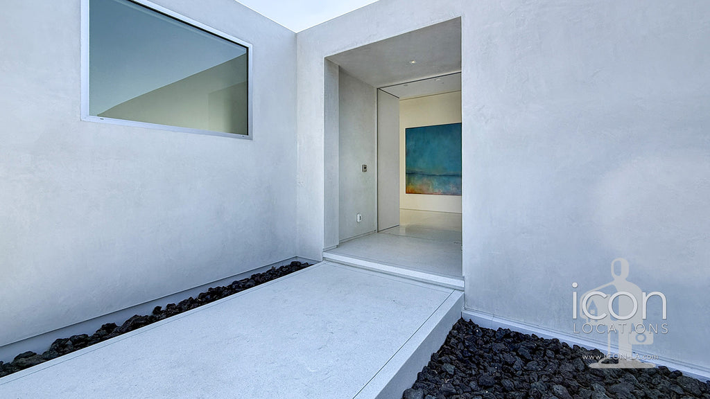 Contemporary - CONT2052