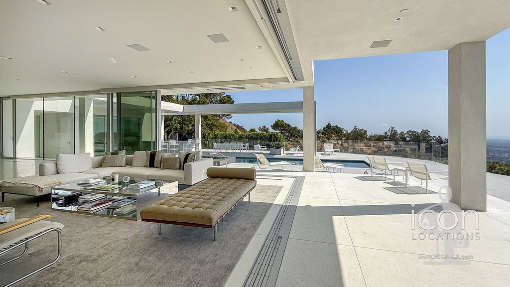 Contemporary - CONT2052