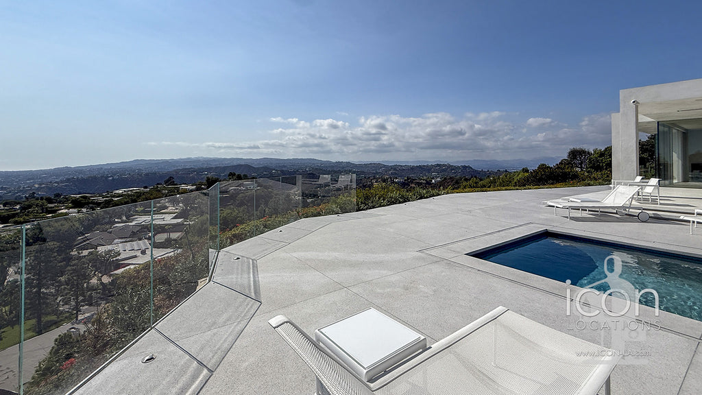 Contemporary - CONT2052