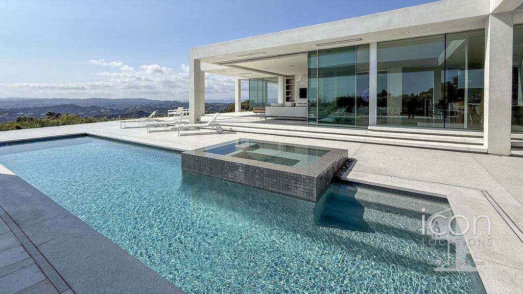 Contemporary - CONT2052