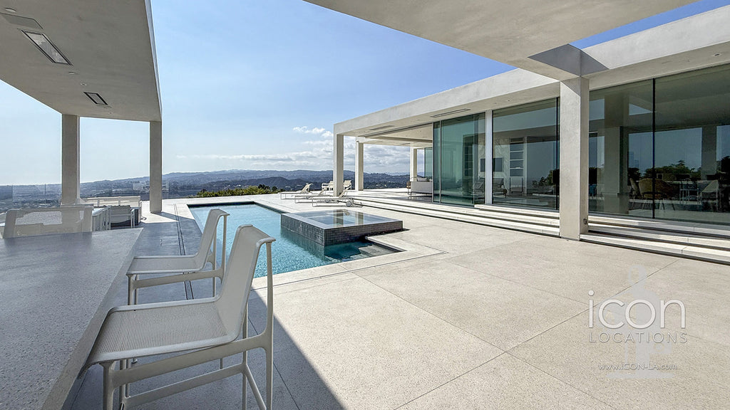 Contemporary - CONT2052